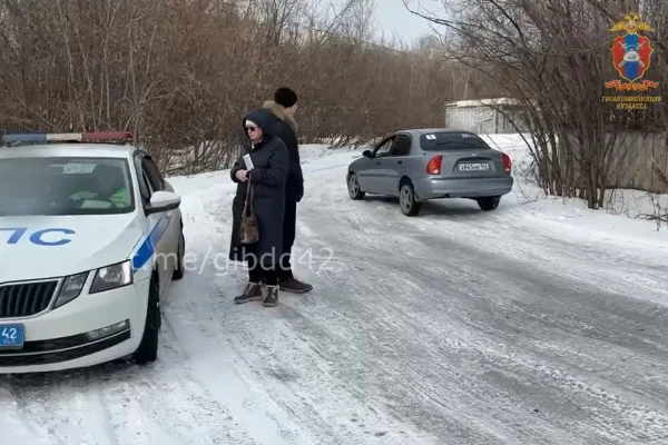 В Новокузнецке 17-летний подросток попался инспекторам ГАИ за рулём автомобиля