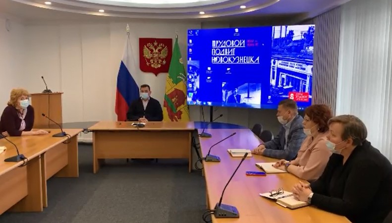 Мэр Новокузнецка прокомментировал срочное закрытие школы №9. Ранее родители школьников выступили против такого решения