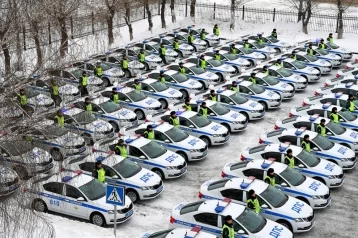 Фото: 97 новых автомобилей пополнили автопарк ГИБДД Кузбасса 1
