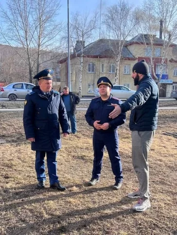 Фото: В Гурьевске обрушилась стена жилого дома, возбуждено уголовное дело 5