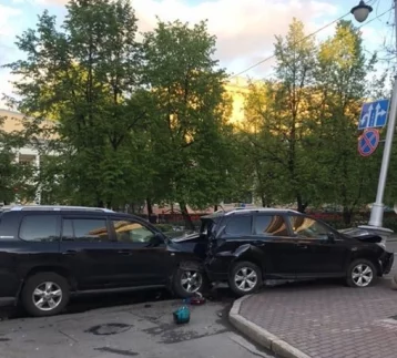 Фото: Стали известны подробности ДТП со сбежавшим водителем в Кемерове 1