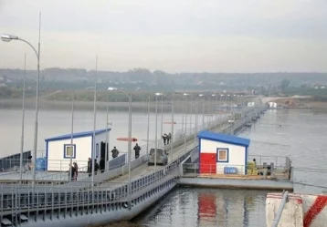 Фото: В кузбасском городе закрыли мост 1