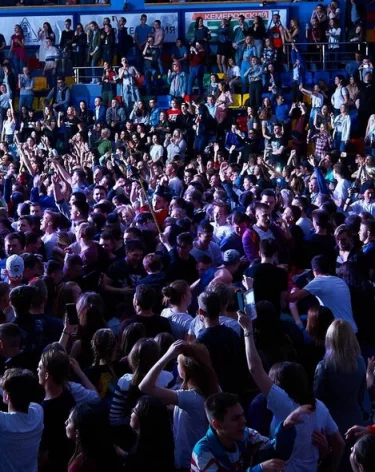 В Госдуме высказались о реакции россиян на скандал с Долиной