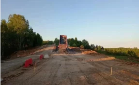На повреждённом участке трассы Бийск — Новокузнецк начали восстанавливать обе полосы движения