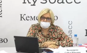 Министр образования и науки Кузбасса прокомментировала фейки об отмене очного обучения в школах