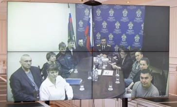 Фото: Бастрыкин провёл личный приём сирот из Кузбасса 1