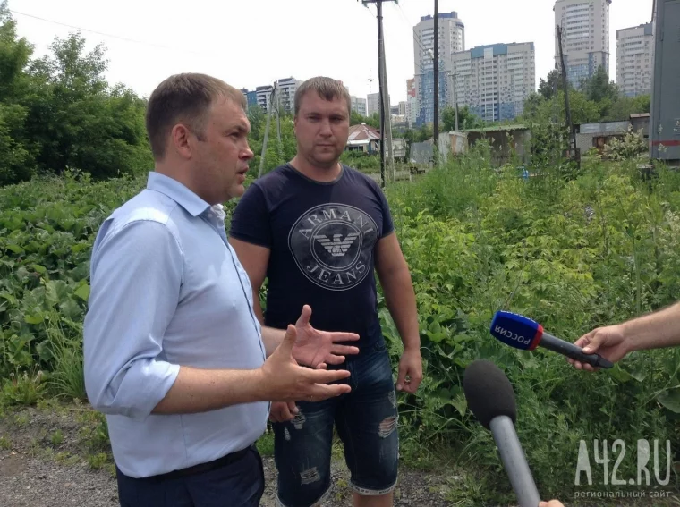 Фото: Мэр Кемерова: «Мы не платим за материалы для ремонта дорог частного сектора» 2