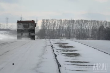 Фото: В Кузбассе на участке трассы Р-255 на время введут реверсивное движение 1