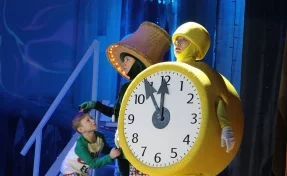 Премьера мюзикла «Новогодняя сказка» состоялась в кемеровском Дворце культуры «Содружество»
