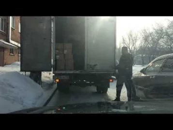 Фото: Водителя «сломавшейся» машины оштрафовали в Кемерове 1