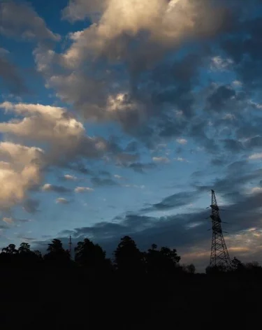 За шесть часов над российскими регионами сбили 38 БПЛА, из них 4 — летевших на Москву