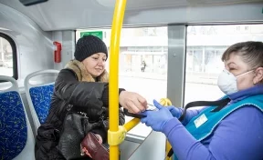 В Кузбассе ускорят переход на безналичную оплату проезда в транспорте из-за ситуации с коронавирусом