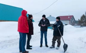 Глава Кемерова проверил очистку дорог от снега в частном секторе