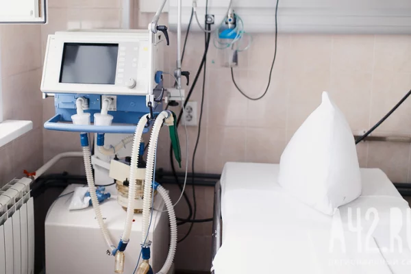 Baza: Кашпировский попал в больницу с обострением рака