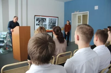 Фото: В подшефном техникуме «СУЭК-Кузбасс» прошла открытая лекция к 80-летию Победы 1