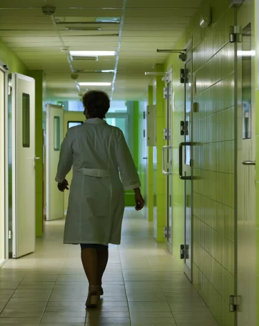 Число жертв суррогатного алкоголя в Ленобласти выросло до 38