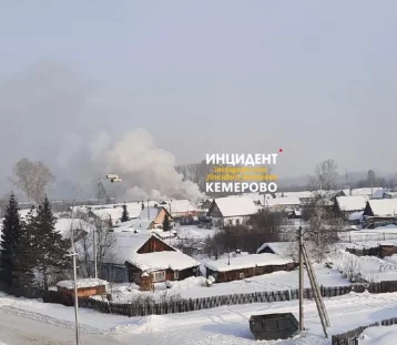Фото: Пожар в частном секторе в Кемерове попал на видео 1