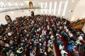 Фото: В Швеции неизвестный устроил стрельбу возле мечети, пострадали 2 человека 1