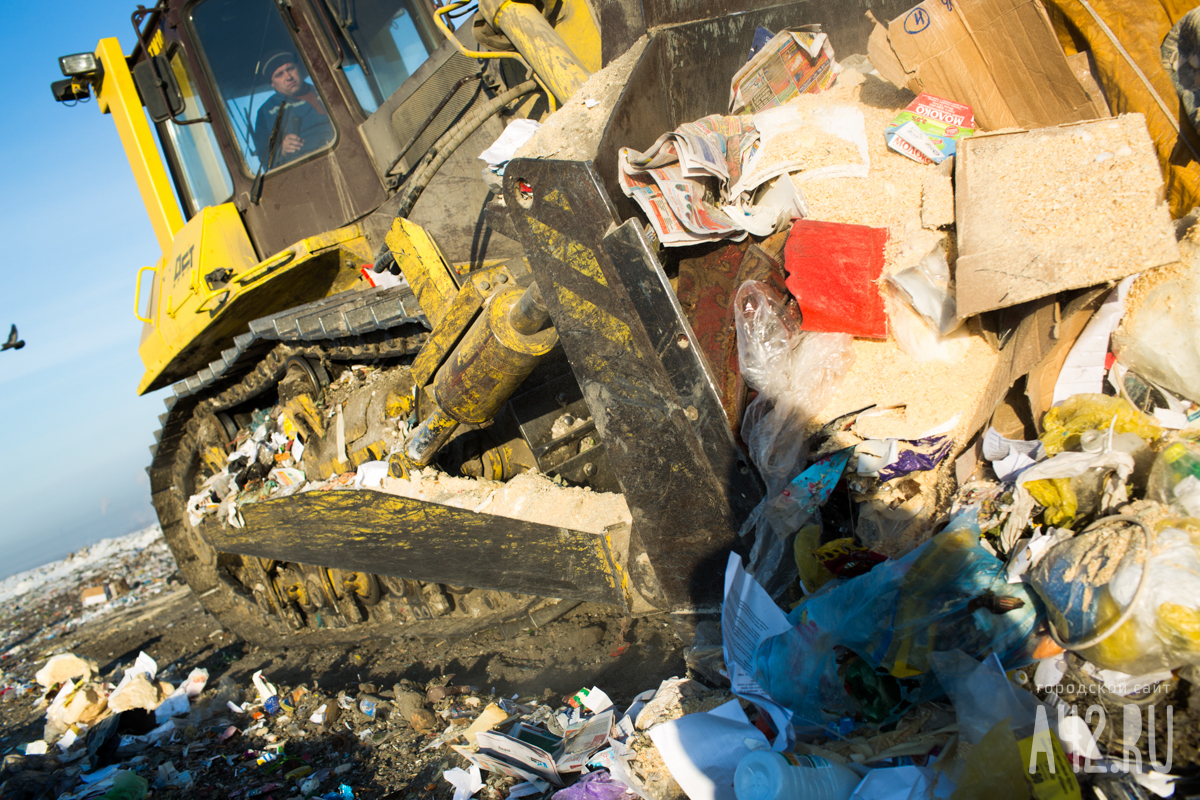 «Составлено обращение в полицию»: мэра Юрги возмутила свалка строительных отходов 