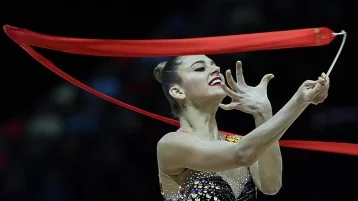 Фото: Российская гимнастка потеряла сознание во время турнира в Португалии 1