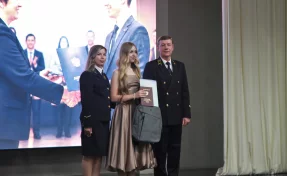 Горняки «СУЭК-Кузбасс» поздравили выпускников подшефных техникумов