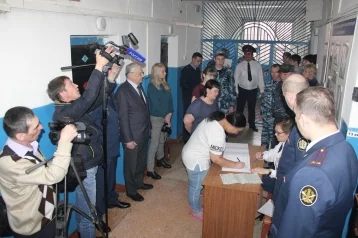 Фото: В ГУФСИН по Кузбассу проголосовали 100% обвиняемых и подозреваемых 1
