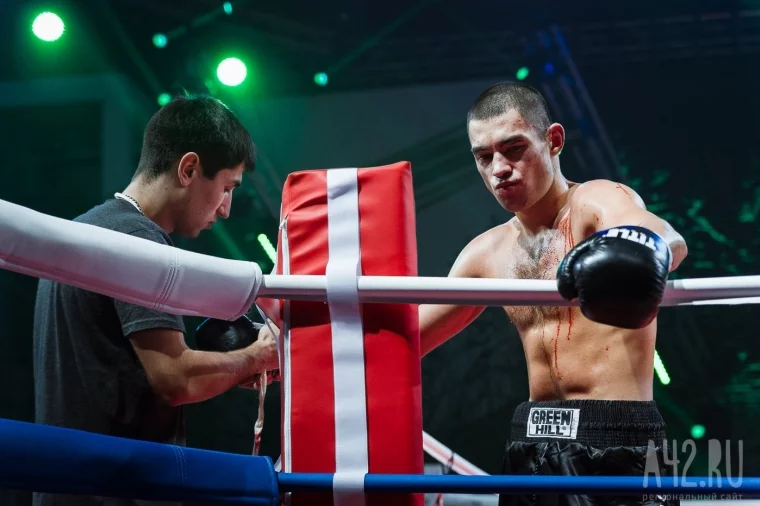 Фото: «Битва в Сибири»: бокс настоящих чемпионов 19