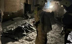 В Калтане два человека погибли при пожаре, возникшем из-за сигареты