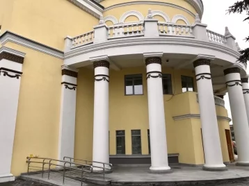 Фото: Здание кинотеатра «Коммунар» в Новокузнецке откроется после реставрации. В нём будет размещаться кукольный театр «Сказ» 1