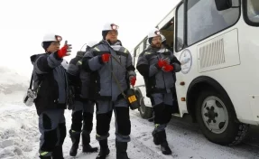 Помощник президента и министр экономического развития РФ спустились в шахту в Кузбассе