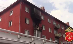 Кузбасский полицейский помог эвакуироваться из горящего дома 20 жильцам