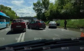 В Кемерове ДТП на улице Тухачевского заблокировало две полосы