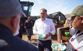 Губернатор Кузбасса проверил ход уборочной кампании