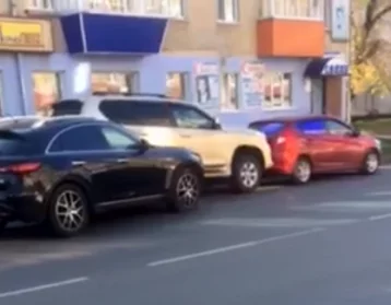 Фото: Тройное ДТП в кузбасском городе попало на видео 1