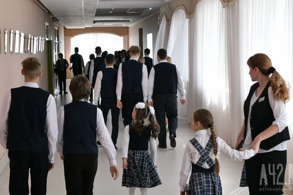 В Новосибирске подростки избили третьеклассника, извинились и убежали