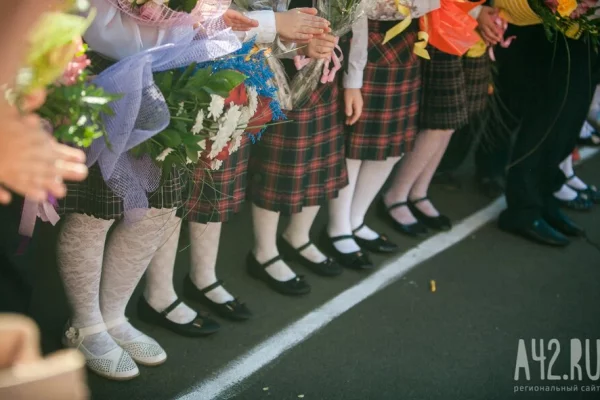 Детей русскоязычных мигрантов хотят освободить от обязательного тестирования