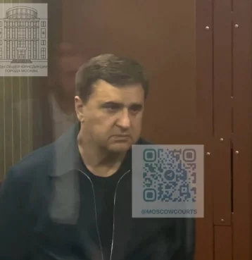 Фото: Владельца, гендиректора и бухгалтера ФК «Торпедо» арестовали за взятку судье 1