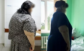 В Кемерове хирурги удалили женщине огромную опухоль весом 16 килограммов