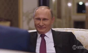 Фото: «Говорят, вы хотите стать царём»: Оливер Стоун задал вопрос Владимиру Путину 1