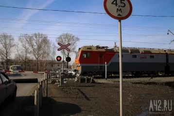 Фото: В Кузбассе два железнодорожника успешно сдали тесты и были задержаны сотрудниками ФСБ 1