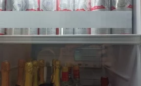 Кузбасские полицейские изъяли 30 литров алкоголя, продаваемого в сауне 