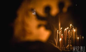 В Саратове священники будут отговаривать женщин от абортов, клириков закрепили за поликлиниками