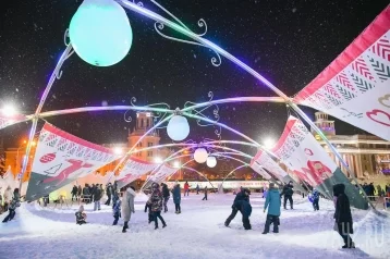 Фото: В Кузбассе разрешили проводить массовые новогодние мероприятия на открытом воздухе 1