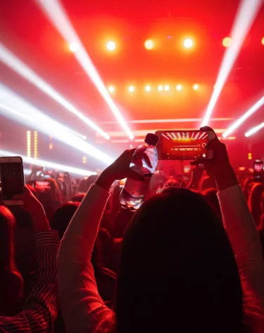 Маликов объяснил резко взлетевшую популярность Кадышевой и Булановой у молодёжи