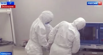 Фото: Кузбассовцам показали лабораторию, где анализируют пробы на коронавирус 1