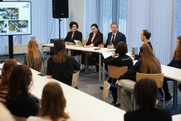 Фото: Мэр Кемерова рассказал о ремонте и обновлении легендарного Ан-12 в парке «Антошка» 3