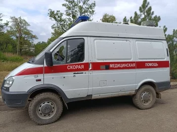 Фото: В ЛНР 3 члена бригады скорой помощи пострадали при атаке беспилотника 1