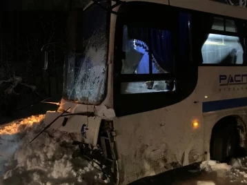 Фото: В Кузбассе один человек погиб в результате ДТП с автобусом 1