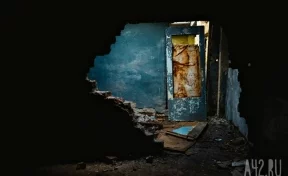 В Уфе обрушилась часть здания кооперативного техникума