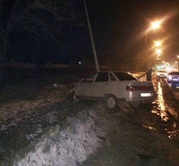 Фото: В Заводском районе Кемерова столкнулись пять легковых автомобилей 1